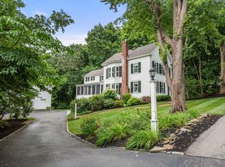 75 Central St, Andover, MA 01810