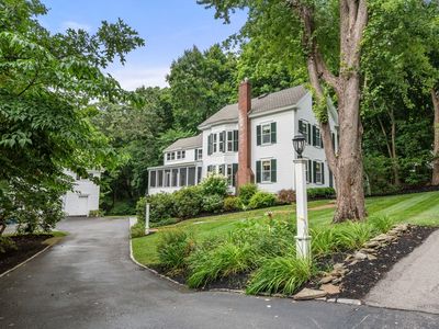 75 Central St, Andover, MA, 01810