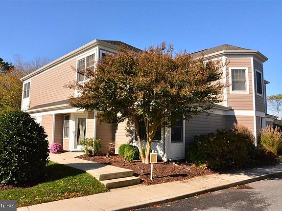 2nd image of 38169 Dockside Dr APT 1273