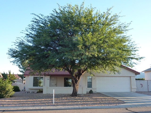 1st image of 3280 Casper Dr