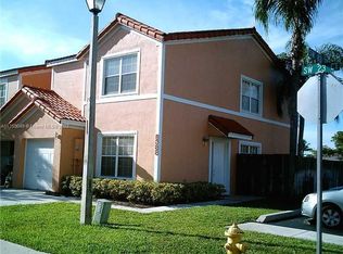 8388 SW 23rd Ct, Hollywood, FL 33025