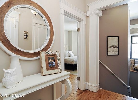 2nd image of 4621 N Beacon St #1S