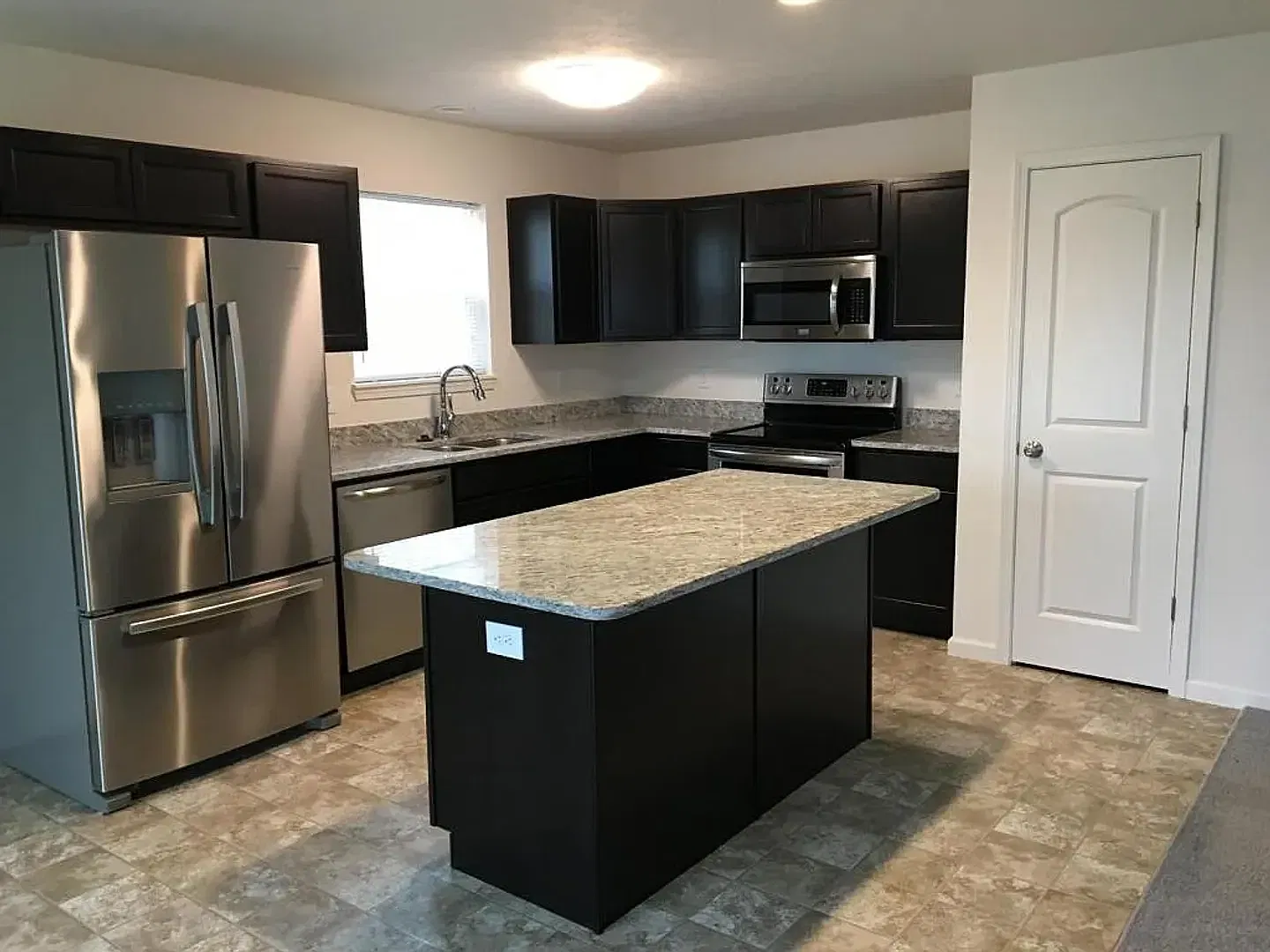 3370 Maitland Drive — Photo 4