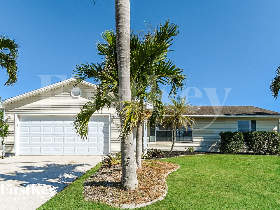 1st image of 2209 NE 14th Pl