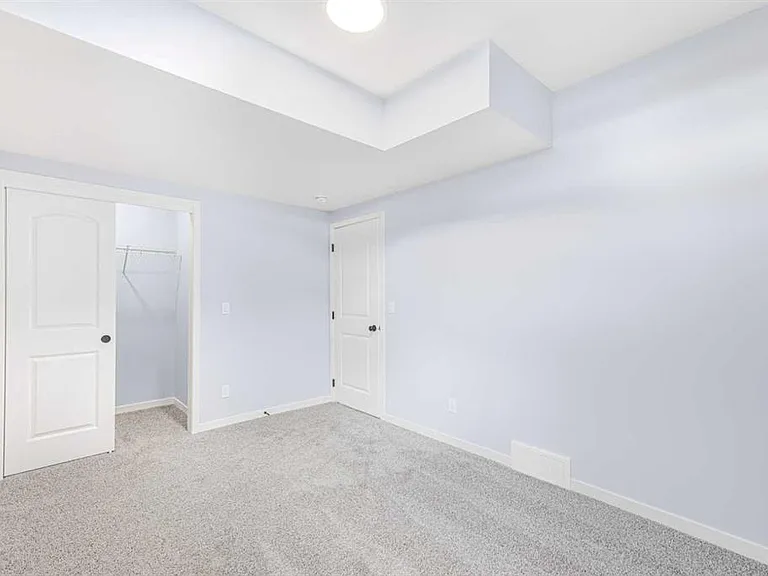 60 Setonstone Gdns SE #1 — Photo 8