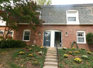 8206 Tory Rd #137, Springfield, VA 22152