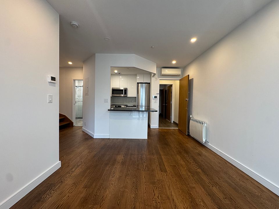 1st image of 689 Leonard St APT 3B