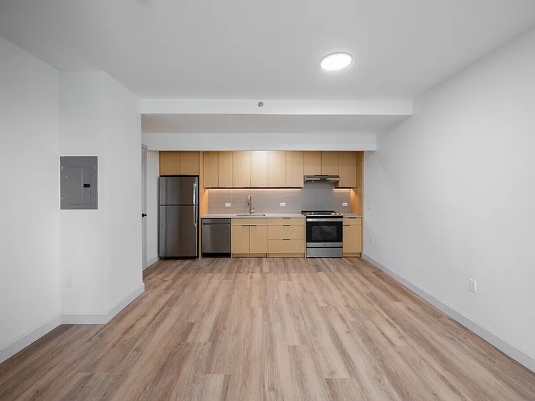 3907 Corporal Kennedy St — Photo 2