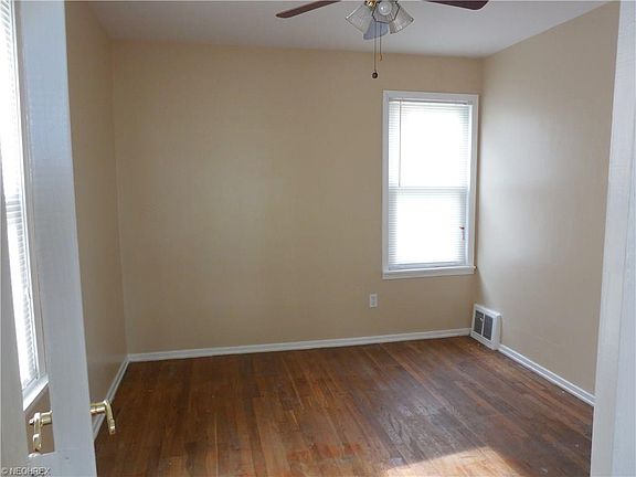 3rd image of 3249 Colorado Ave