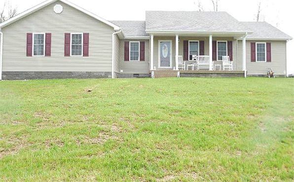 1st image of 135 Creek Bend Dr
