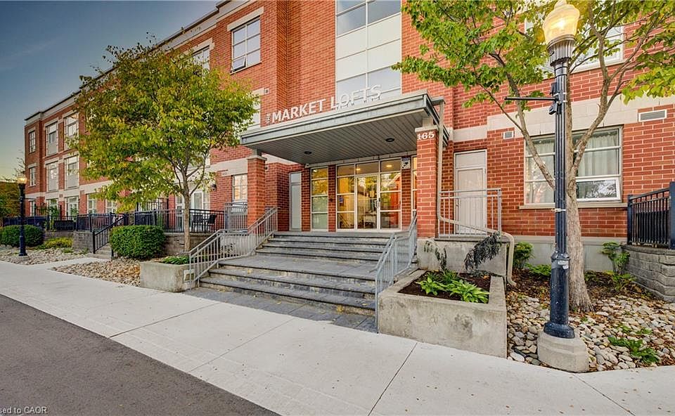 1st image of 165 Duke St E #309