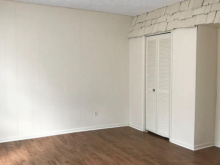 45 Delaware Ave #101 — Photo 5