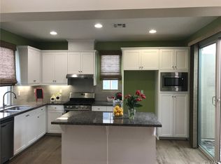 190 Borrego Dr, Irvine, CA 92618