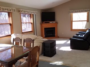 328 Floral Dr, Shoreview, MN 55126