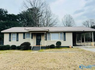715 Cedar Springs Rd, Weaver, AL 36277