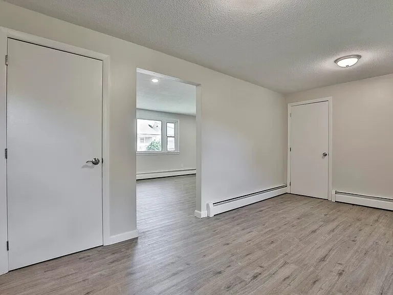 15 Spalding St — Photo 10