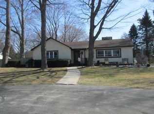 810 Saint Paul St, Ludington, MI 49431