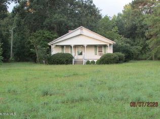 17 Dot Avenue, Lumberton, NC 28360
