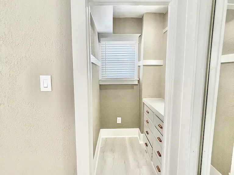 672 Junipero Ave #672 — Photo 11