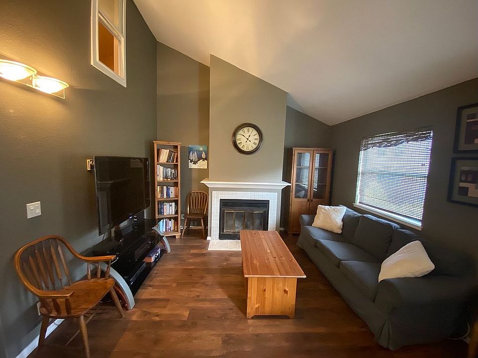 1st image of 621 Holloway Ave