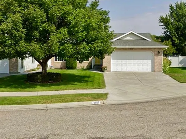 2957 E Courtyard Cir, Ammon, ID 83406