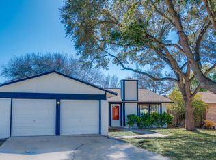 125 Medicine Rock, Universal City, TX 78148