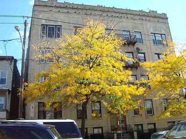1st image of 9 Romaine Ave