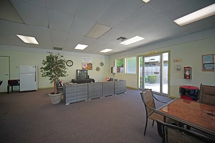 3410 Mission Ave #26 — Photo 11