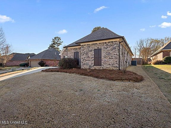 2nd image of 115 Bremen Way