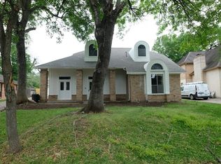 2214 Windmill Dr, Richmond, TX 77406