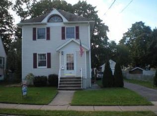 73 E Allendale Ave, Saddle River, NJ 07458