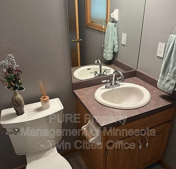 1786 Ide St — Photo 11