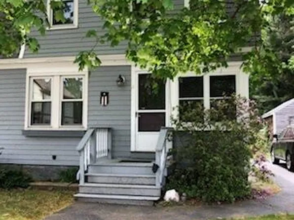 11 Wescott Street, Limerick, ME 04048