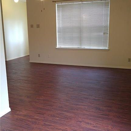 2nd image of 2100 Kirksey Dr APT B