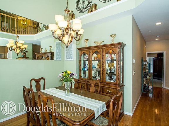 3rd image of 184 Kettles Ln