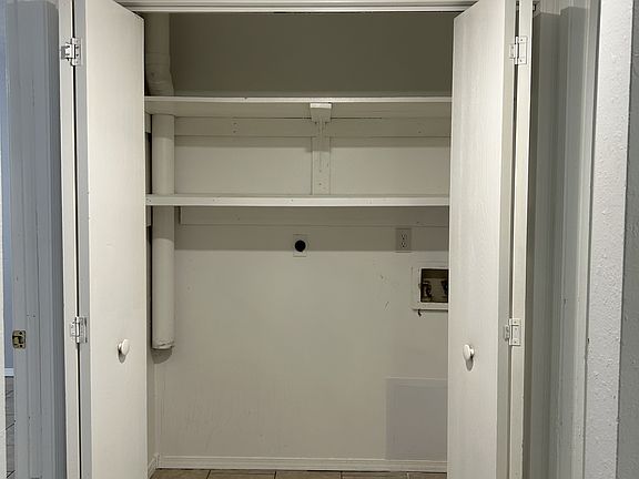 4th image of 174 Brooke Lynn Dr #D