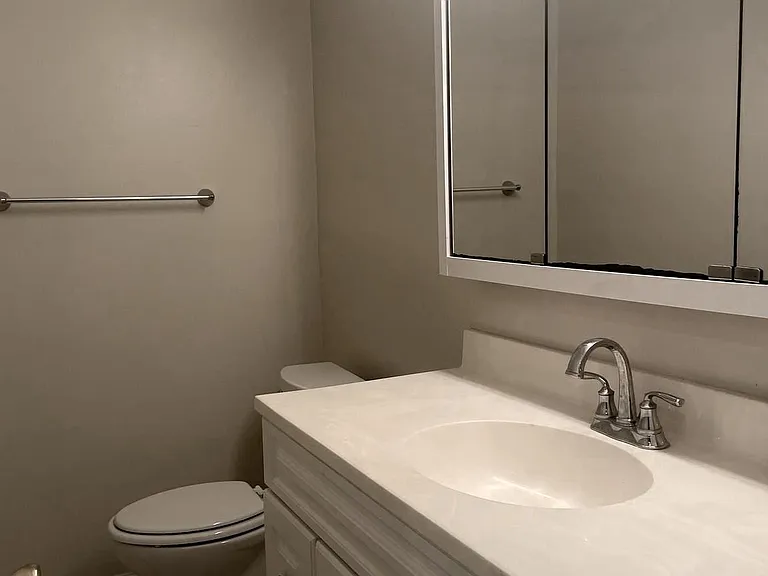5102 Glassmanor Dr — Photo 11