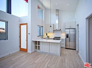 806 6th Ave APT 2, Venice, CA 90291