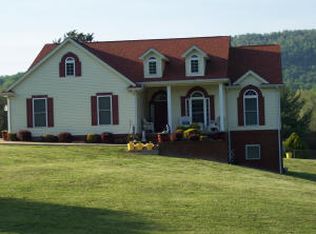 116 Glade Rd, Speedwell, TN 37870