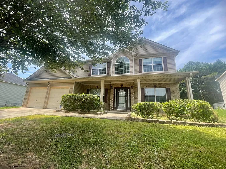 520 Lakeridge Ct — Photo 4