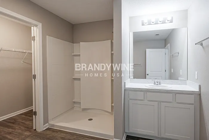 11269 Revolutionary Way — Photo 14