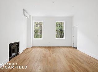 205 E 17th St #3F, New York, NY 10003