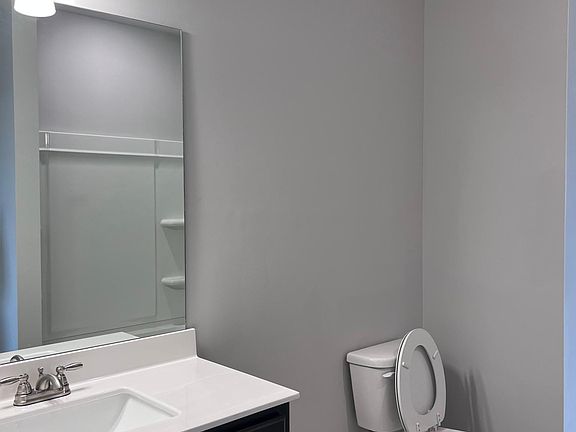 5th image of 4425 Silver Oak Dr SW