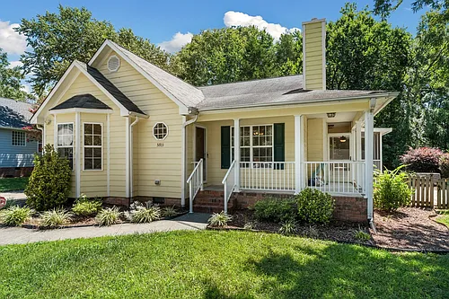 5703 Stardust Dr Photo 1