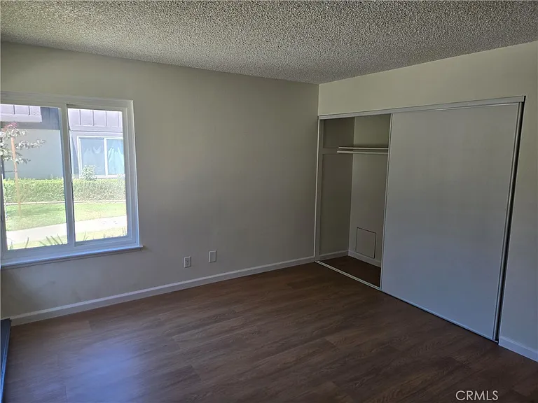7040 Auburn Way — Photo 9