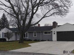 2929 Navarre Blvd, Monroe, MI 48162