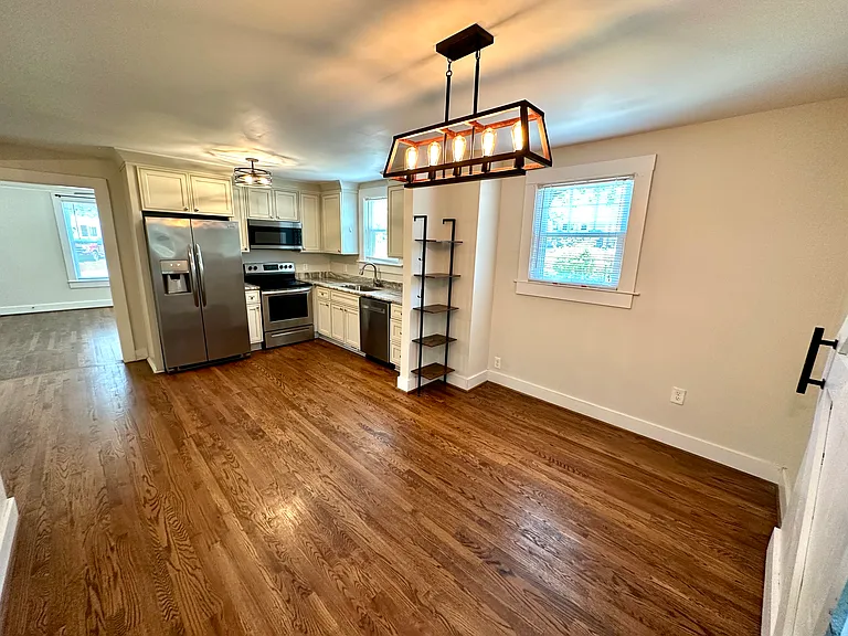 111 Alice St — Photo 10