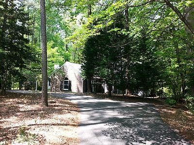 2nd image of 220 Rolfe Rd