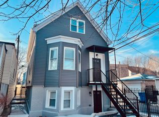 1840 N Saint Louis Ave #2R, Chicago, IL 60647