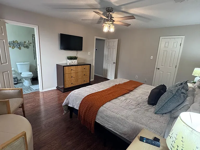1212 McGowan Dr — Photo 12